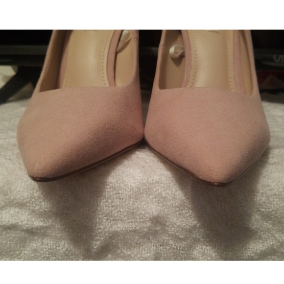 H&M Pink Suede Pointed Toe Heels Size US 7 - Picture 4 of 10